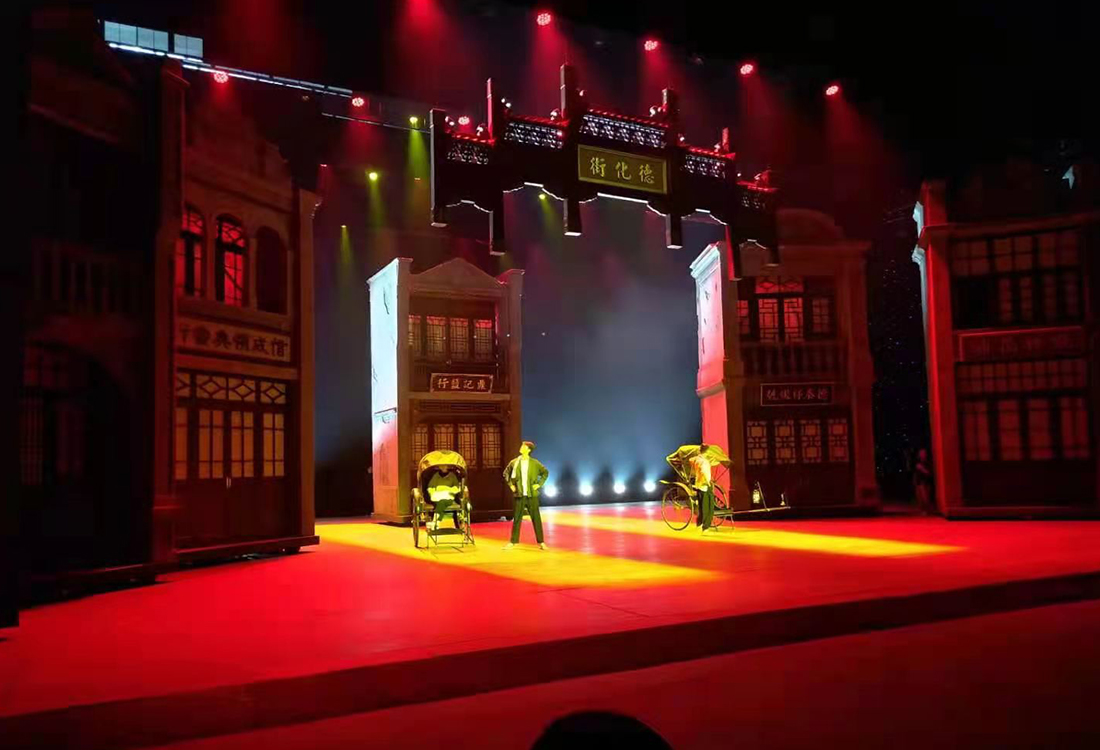 建業(yè)·華誼兄弟電影小鎮(zhèn)